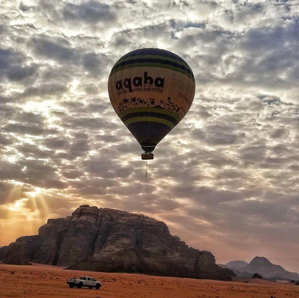 Wadi Rum Mars Camp Екстериор снимка