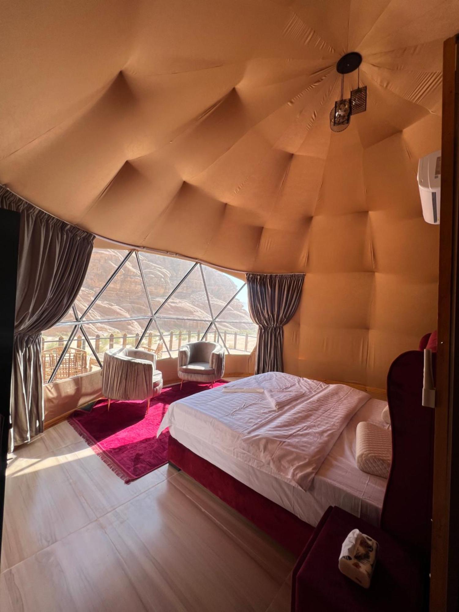 Wadi Rum Mars Camp Екстериор снимка