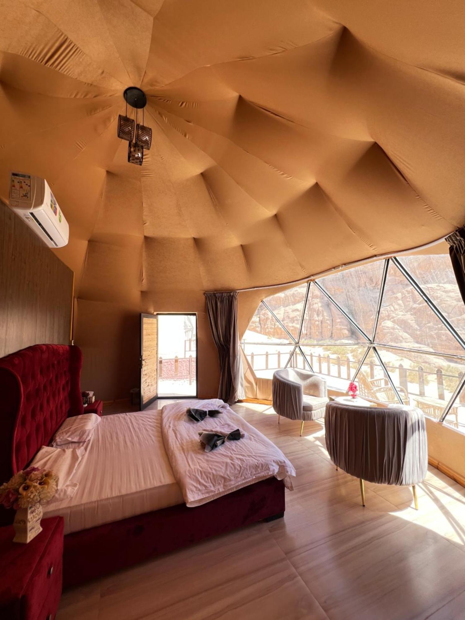 Wadi Rum Mars Camp Екстериор снимка